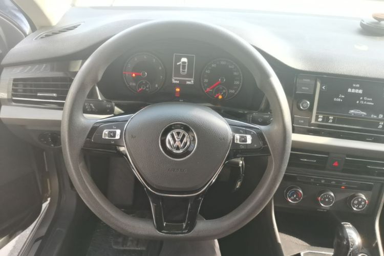 Volkswagen Lavida 2019 #11 Volkswagen Lavida 2019 car image #11