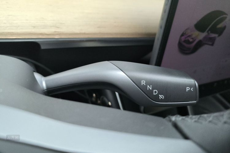 Tesla Model 3 2020 #16 Tesla Model 3 2020 car image #16