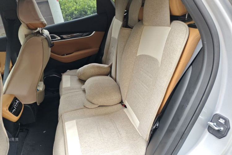 GEELY Boyue L 2026 изображение автомобиля #19