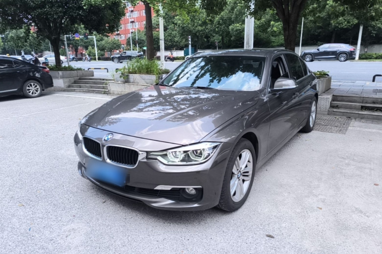 BMW 3 Series 2017 #2 BMW 3 Series 2017 car image #2