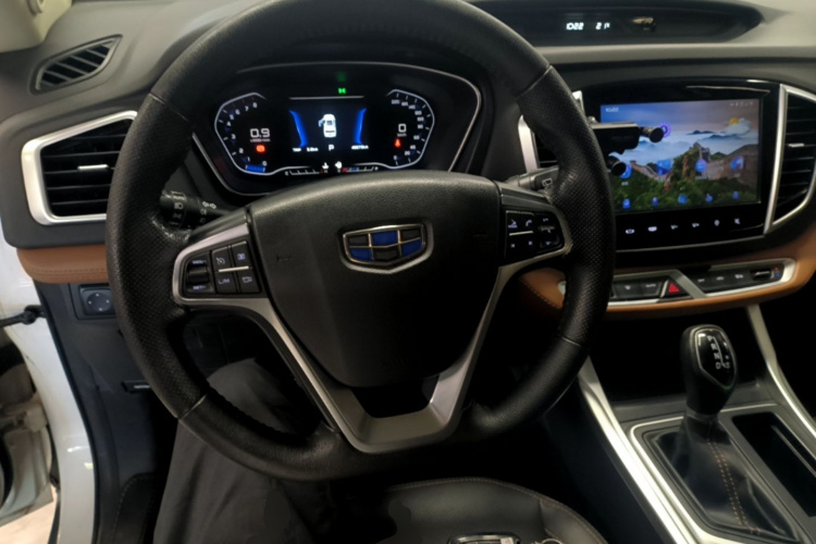 GEELY Vision X6 2019 car image #11
