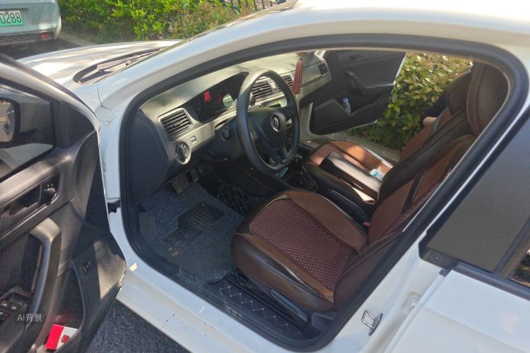 Volkswagen Santana 2018 car image #18