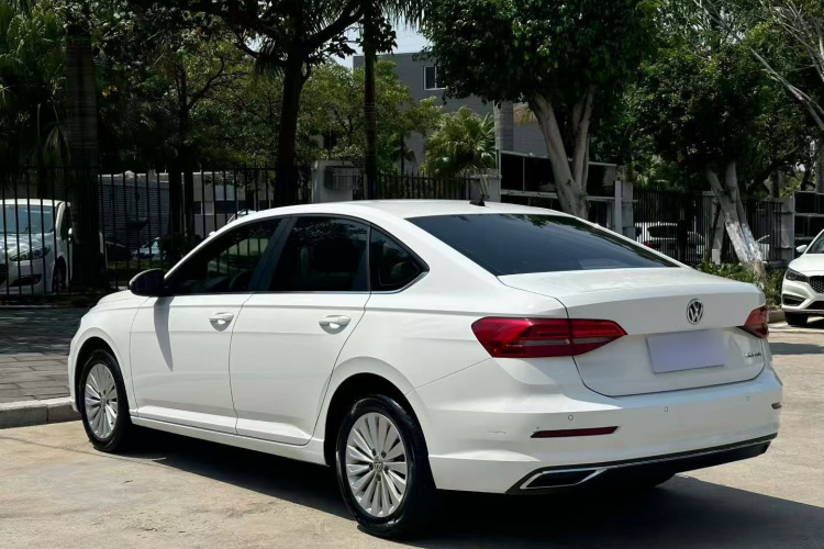 Volkswagen Lavida 2021 car image #5