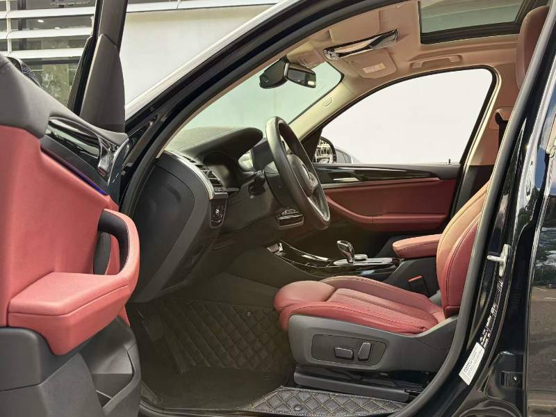 BMW X3 2024 car image #4