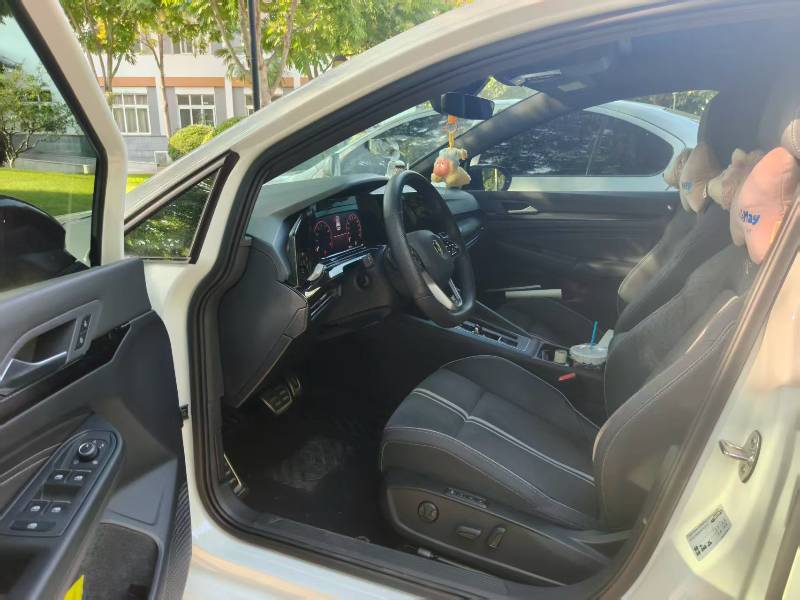2023 car image #2