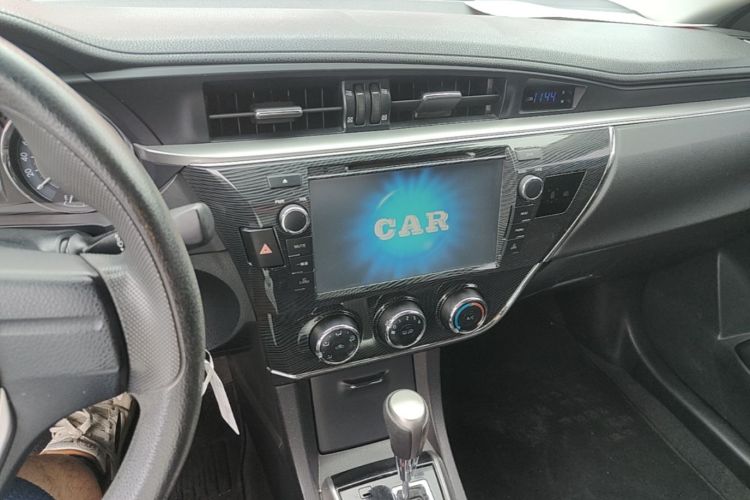 Toyota Corolla 2015 car image #13