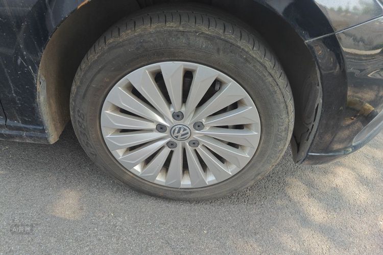 Volkswagen Lavida 2019 car image #9