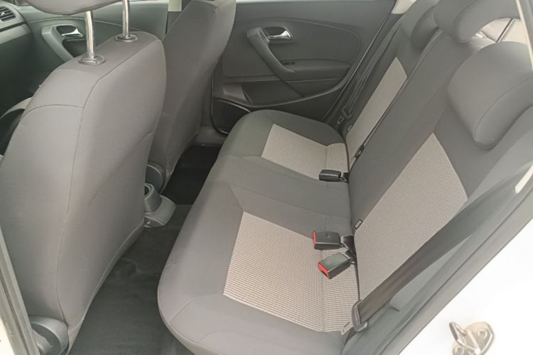 Volkswagen Polo 2017 #17 Volkswagen Polo 2017 car image #17