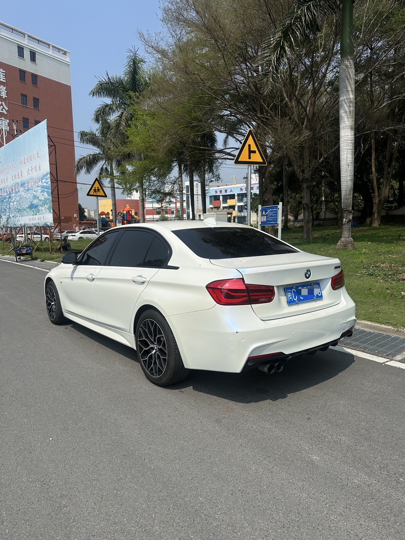 BMW 3 Series 2017 #3 BMW 3 Series 2017 car image #3