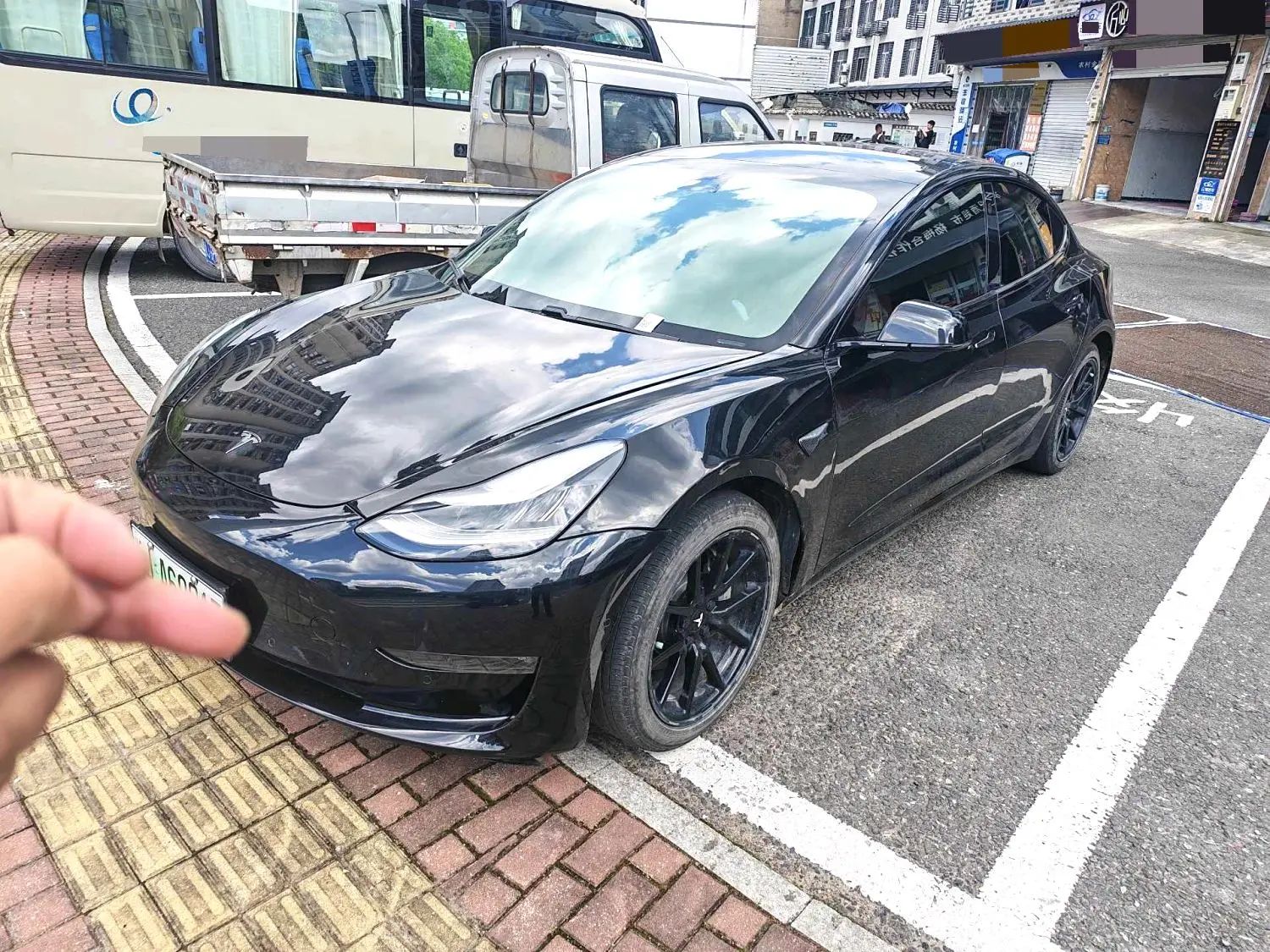 Tesla Model 3 2020 Tesla Model 3 2020 immagine di auto
