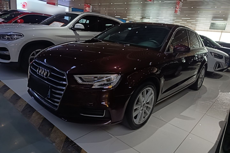 Audi A3 2019 #2 Audi A3 2019 car image #2