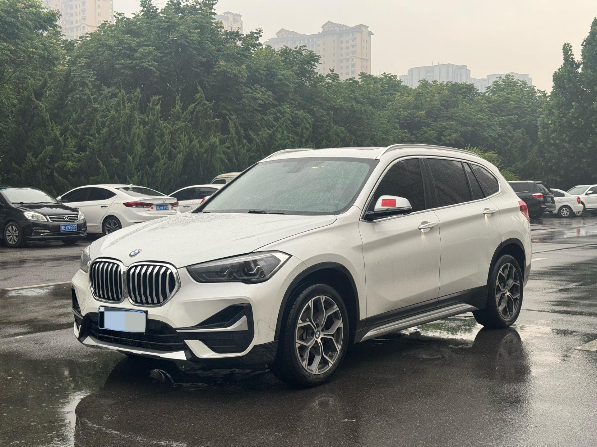 BMW X1 2023 car image 