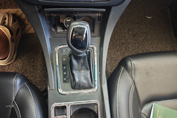GEELY Emgrand 2017 car image #16
