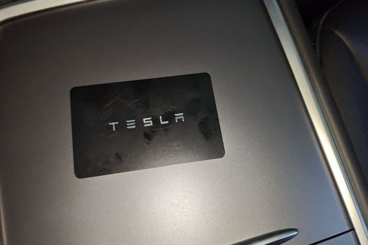 Tesla Model 3 2021 immagine di auto #9