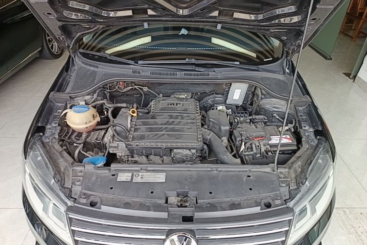 Volkswagen Santana 2018 image de voiture #20