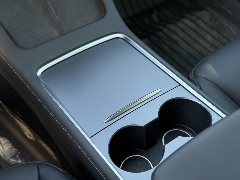 Tesla Model 3 2022 car image #7