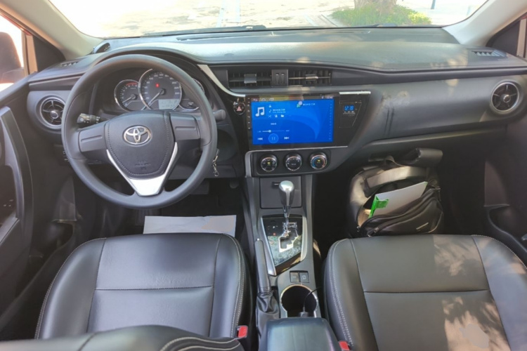 Toyota Corolla 2017 #10 Toyota Corolla 2017 car image #10
