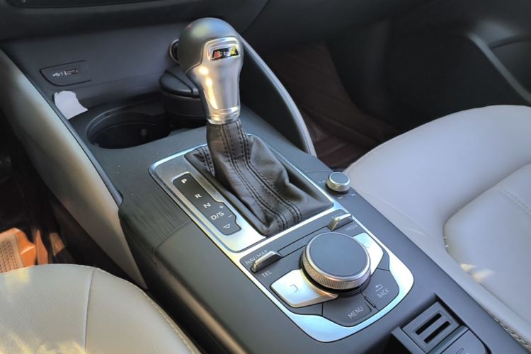 Audi A3 2019 #14 Audi A3 2019 car image #14