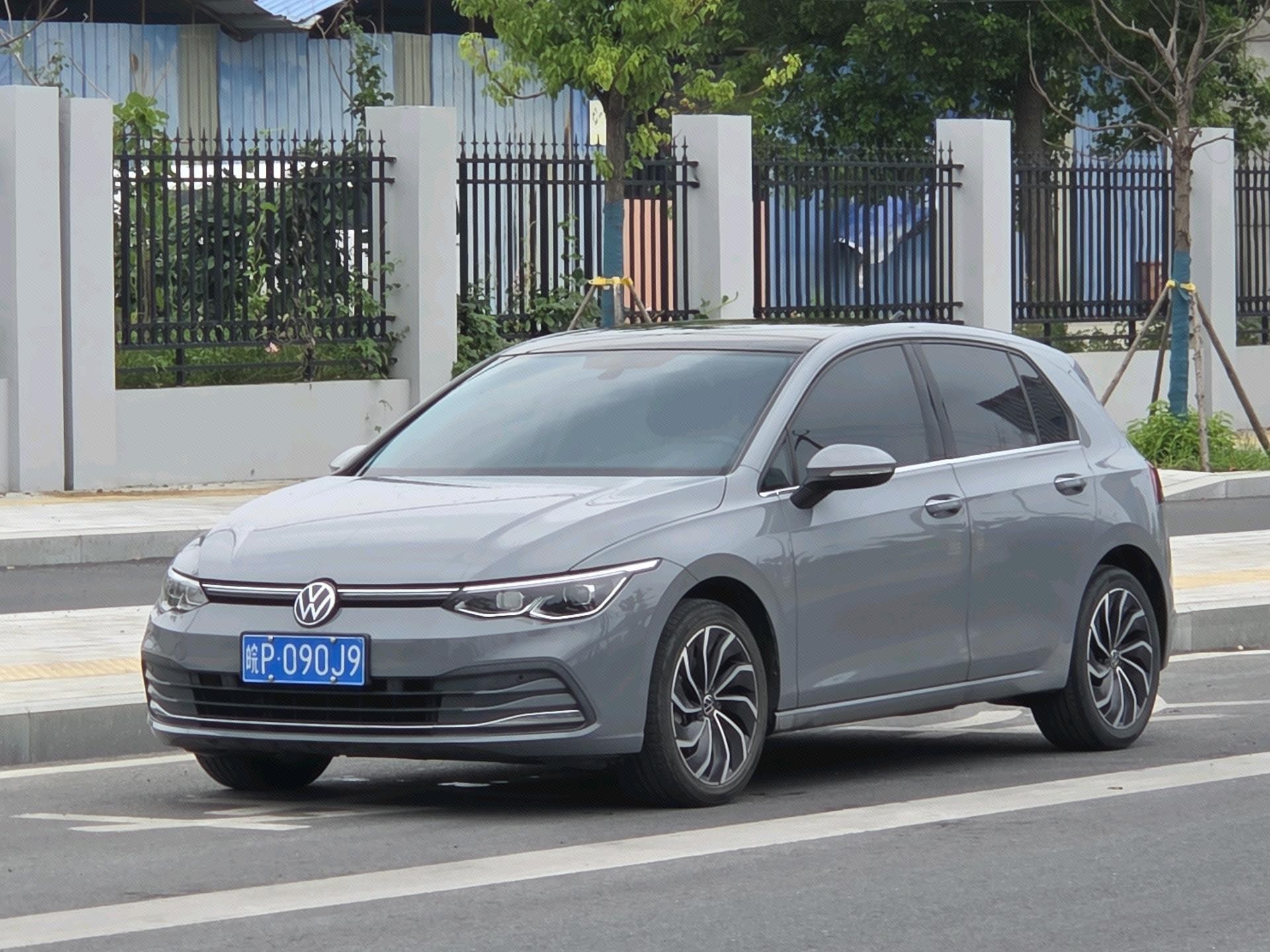 Volkswagen Golf 2022 Volkswagen Golf 2022 car image