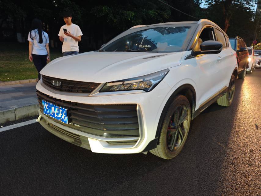 GEELY Coolray 2025 car image 