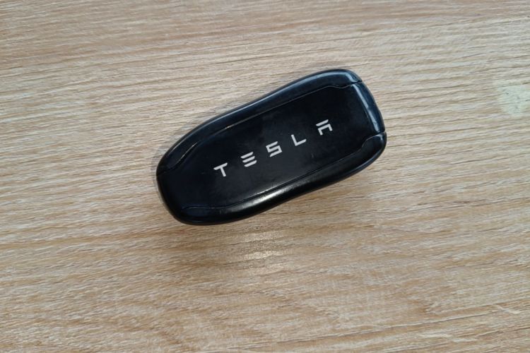 Tesla Model 3 2020 #9 Tesla Model 3 2020 صورة سيارة #9