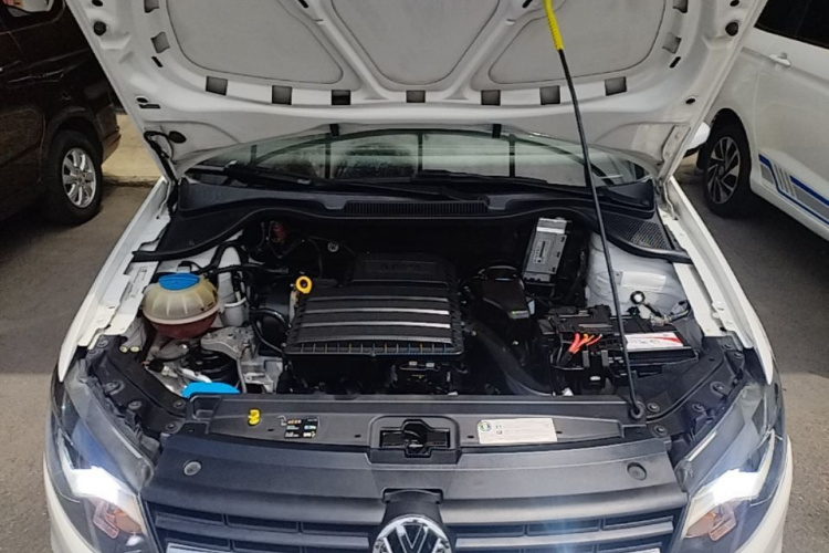 Volkswagen Polo 2015 #20 Volkswagen Polo 2015 car image #20