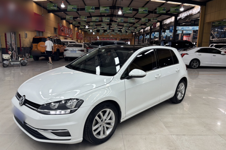 Volkswagen Golf 2018 #2 Volkswagen Golf 2018 car image #2