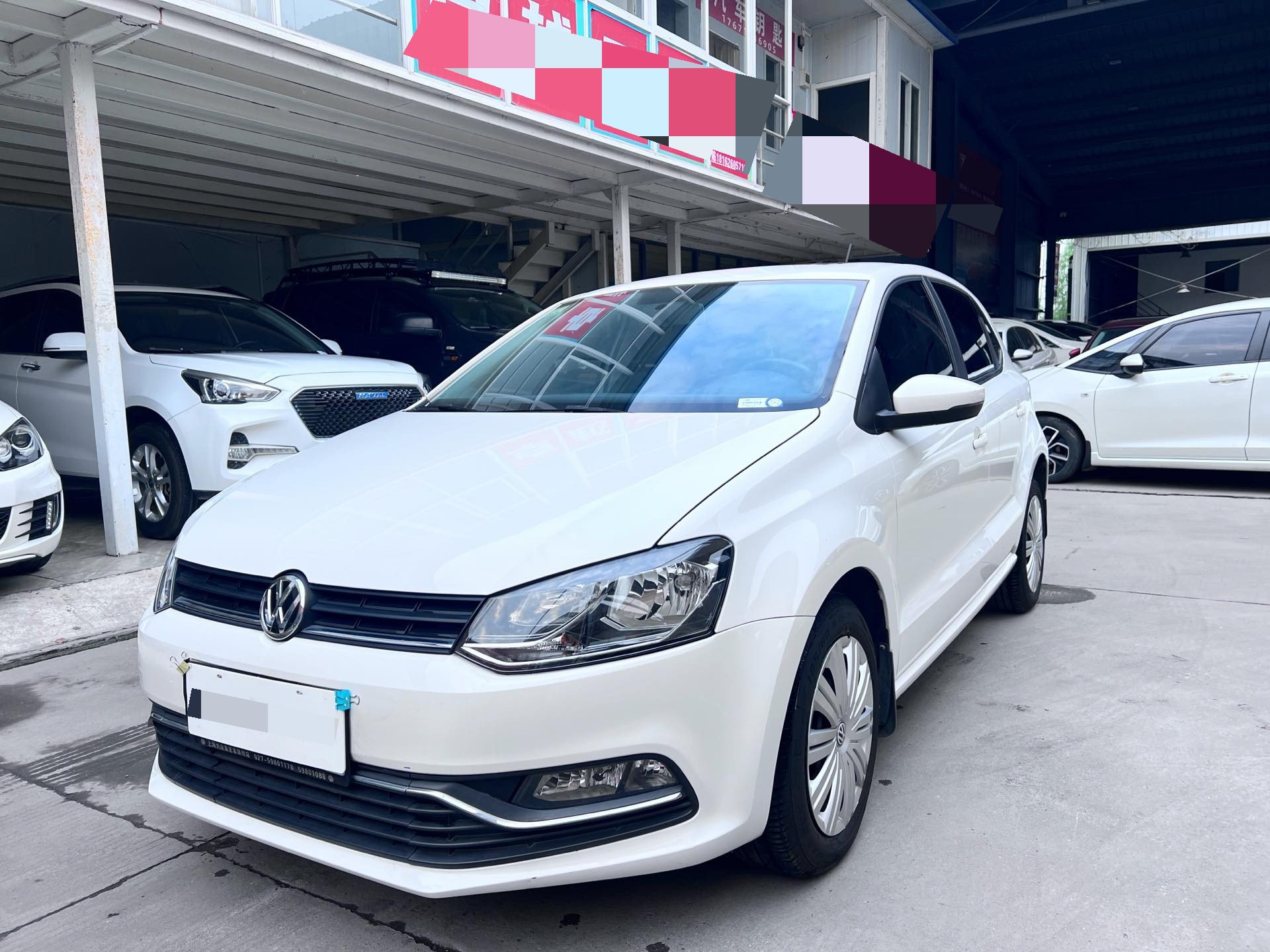 Volkswagen Polo 2016 Volkswagen Polo 2016 car image