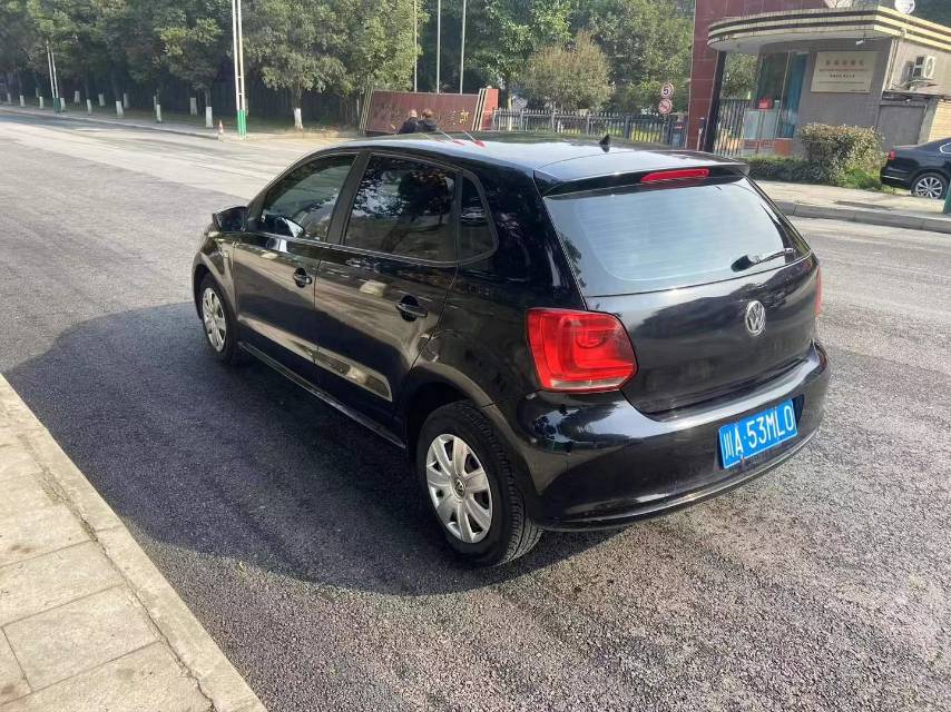 Volkswagen Polo 2013 immagine di auto #4