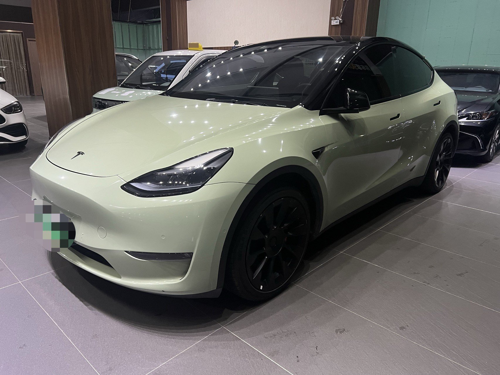 Tesla Model Y 2021 Tesla Model Y 2021 car image
