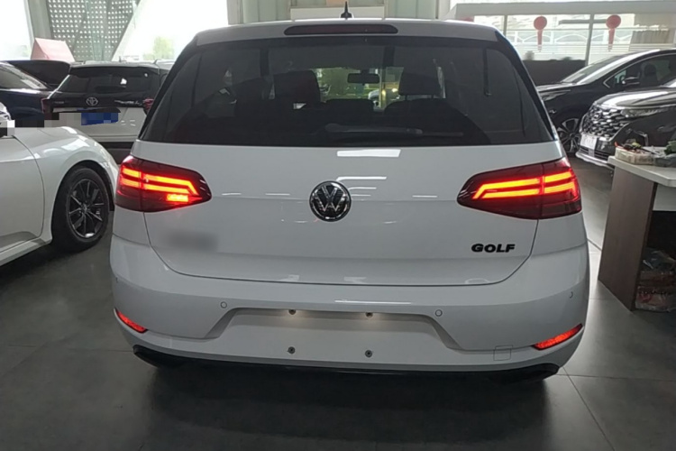Volkswagen Golf 2020 #6 Volkswagen Golf 2020 car image #6