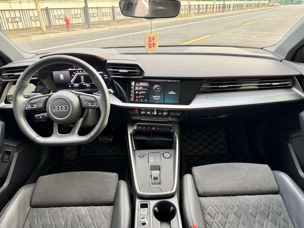 Audi A3 2024 car image #12