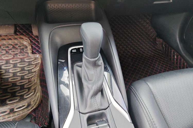 Toyota Corolla 2021 immagine di auto #14