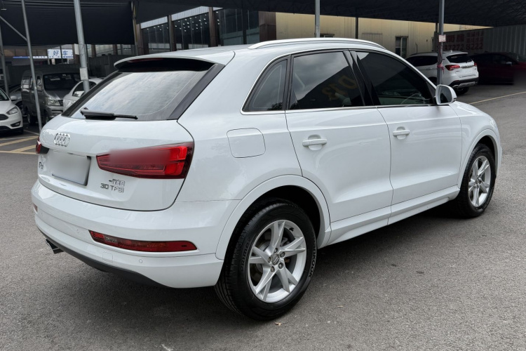 Audi Q3 2017 #7 Audi Q3 2017 car image #7
