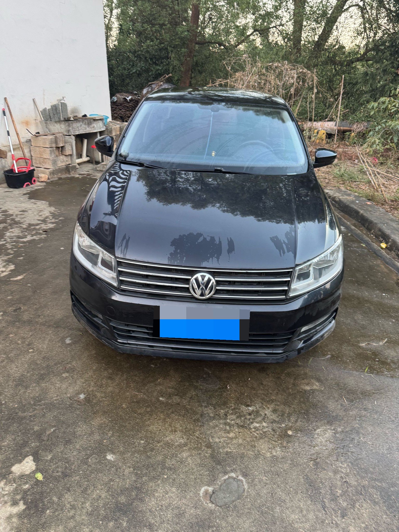 Volkswagen Santana 2017 car image #2