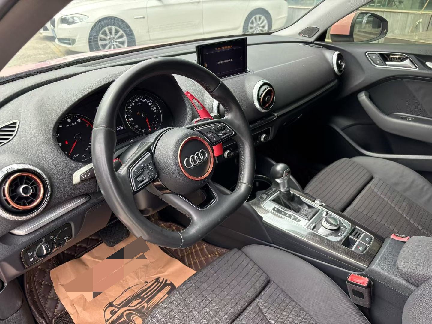Audi A3 2018 car image #3