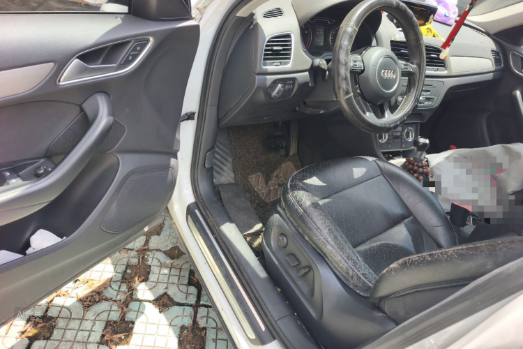 Audi Q3 2015 #18 Audi Q3 2015 car image #18