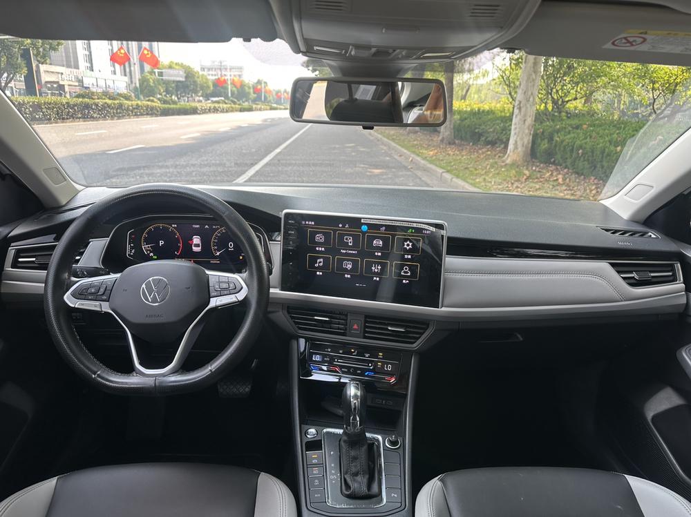 Volkswagen Bora 2023 صورة سيارة #14