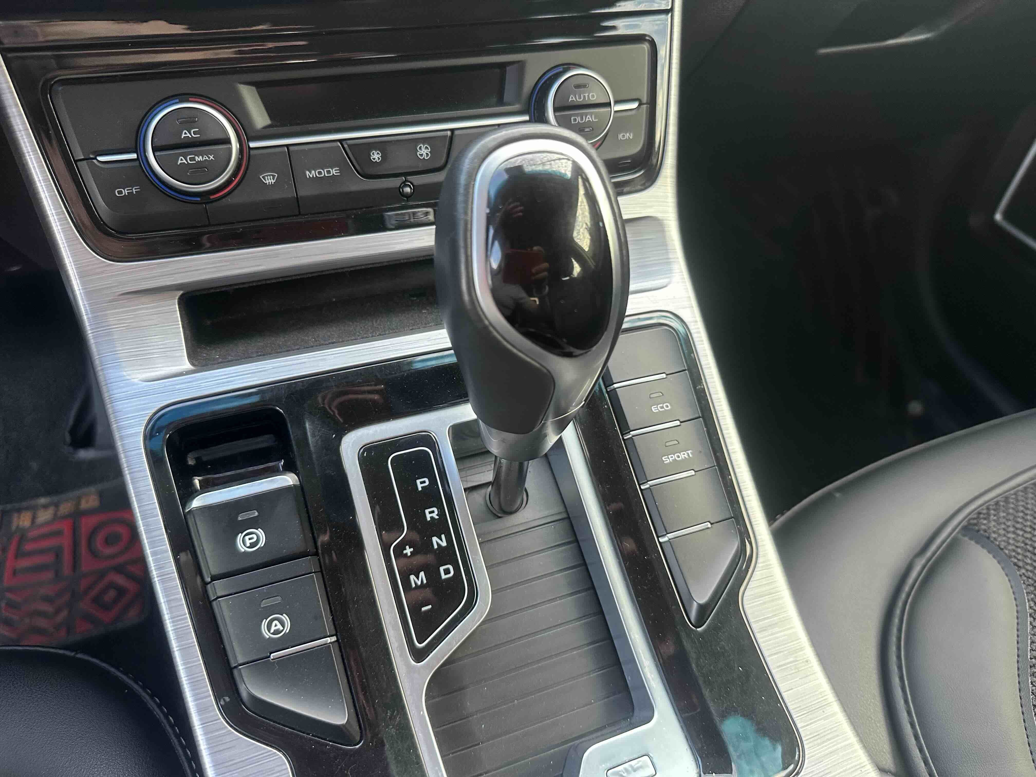 GEELY Emgrand GS 2019 immagine di auto #10