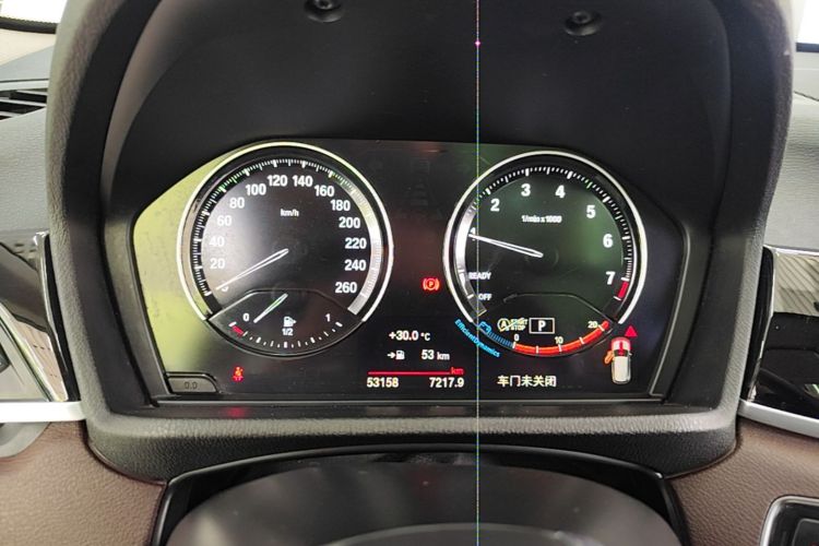BMW X1 2022 immagine di auto #12