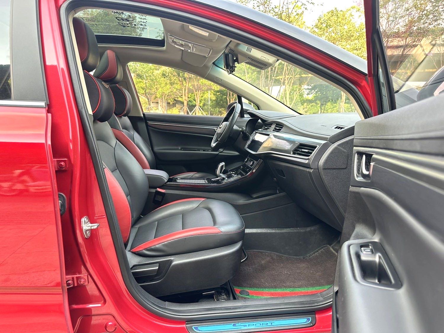 GEELY Emgrand GS 2020 immagine di auto #14