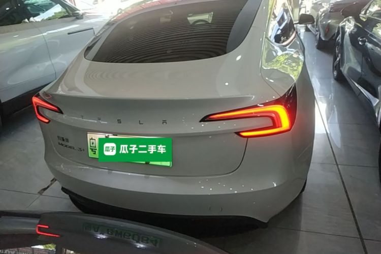 Tesla Model 3 2025 #6 Tesla Model 3 2025 изображение автомобиля #6