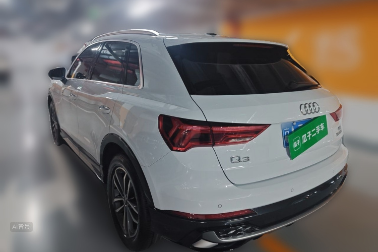 Audi Q3 2024 car image #5