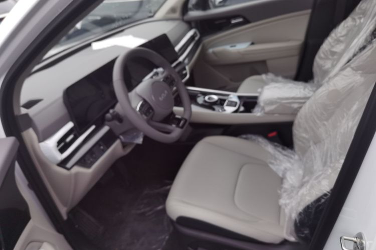 起亚 狮铂拓界 2025 汽车图片 #19