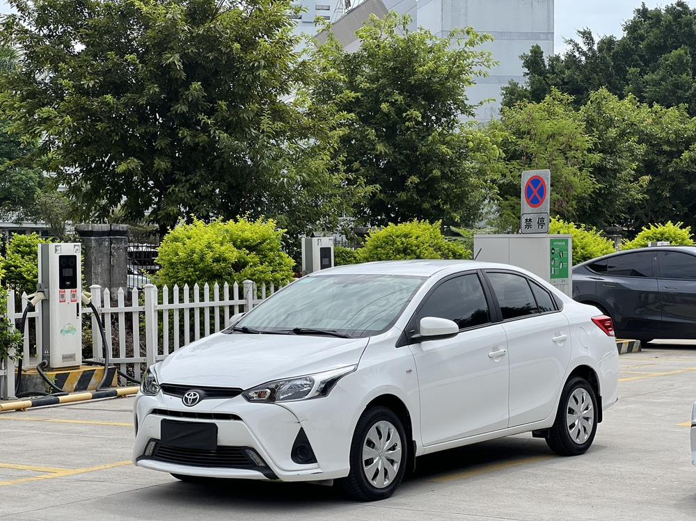 Toyota Yaris L Zhixiang 2017 immagine di auto 