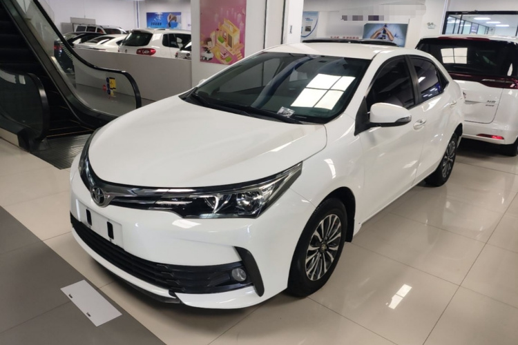 Toyota Corolla 2019 #2 Toyota Corolla 2019 car image #2