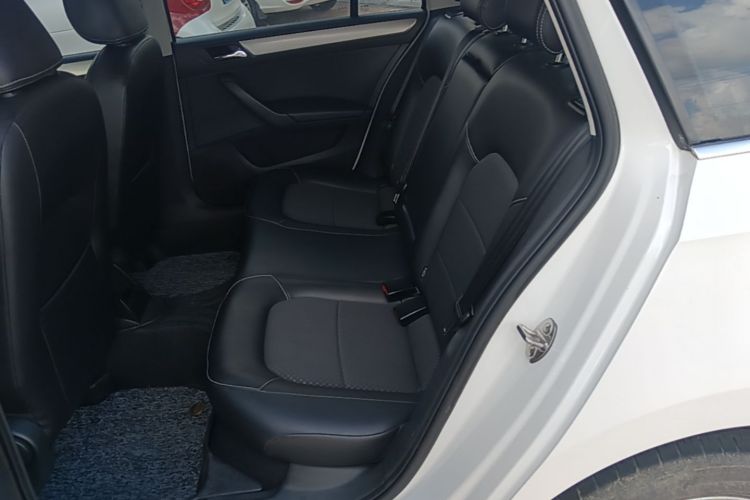 Volkswagen Santana 2015 #17 Volkswagen Santana 2015 car image #17