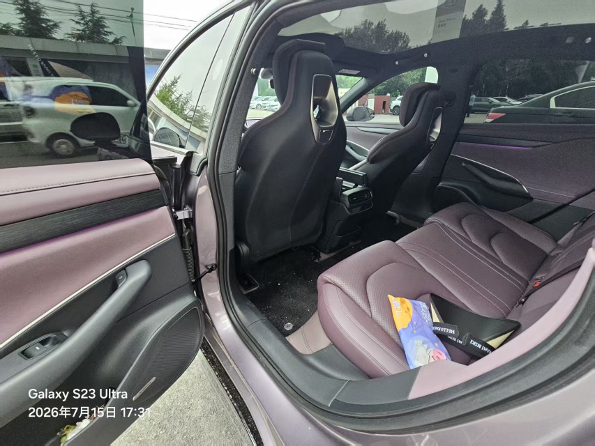 MI SU7 2025 car image #6