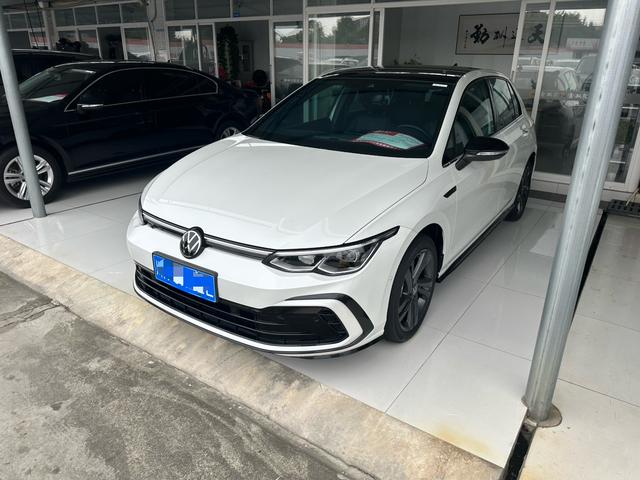 Volkswagen Golf 2024 car image #20