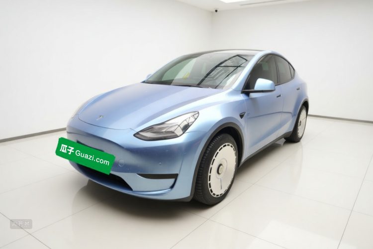 Tesla Model Y 2022 #2 Tesla Model Y 2022 car image #2